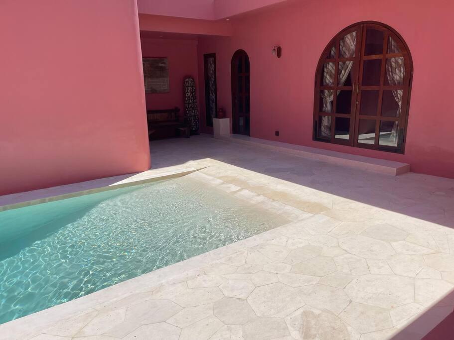Va Villa Jimbaran Buitenkant foto